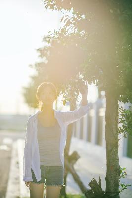 女保险公司推销员5,《卖房子的女人》